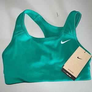 Nike XS training sports bra